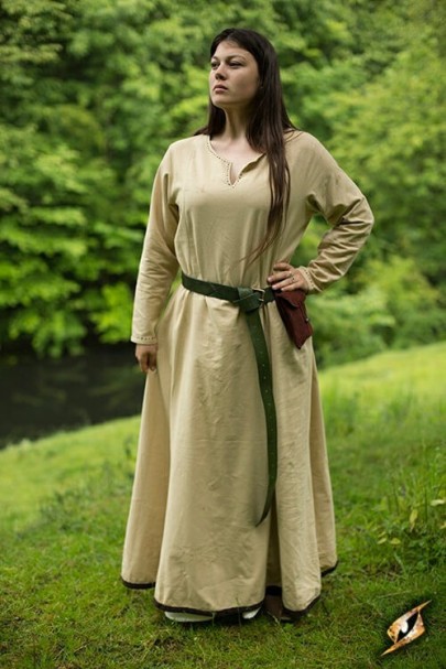 Vestidos Medievales de Mujer. Encuentra tu Vestido Medieval Perfecto.